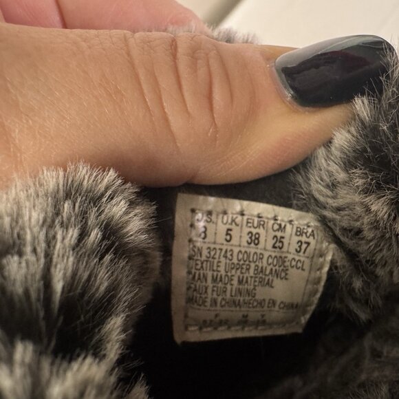 Skechers Bobs Womens 8 Slippers Gray Cozy Cat Nook Bookworm Memory Foam Novelty - Picture 16 of 16